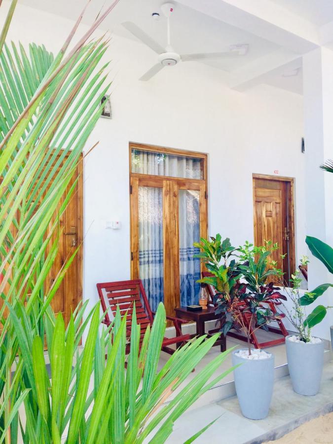 Tropicana Home Stay Arugam Bay Exterior foto